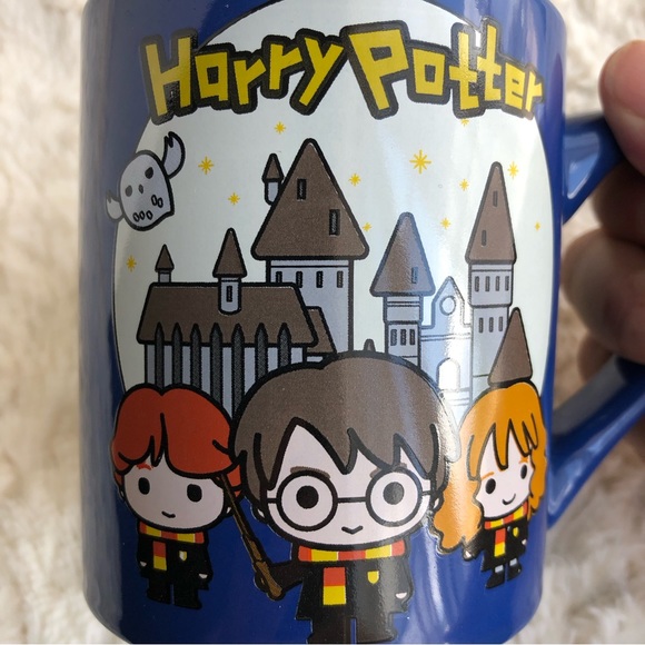 Harry Potter Chibi Trio Scene Ceramic Mug. - Picture 7 of 10